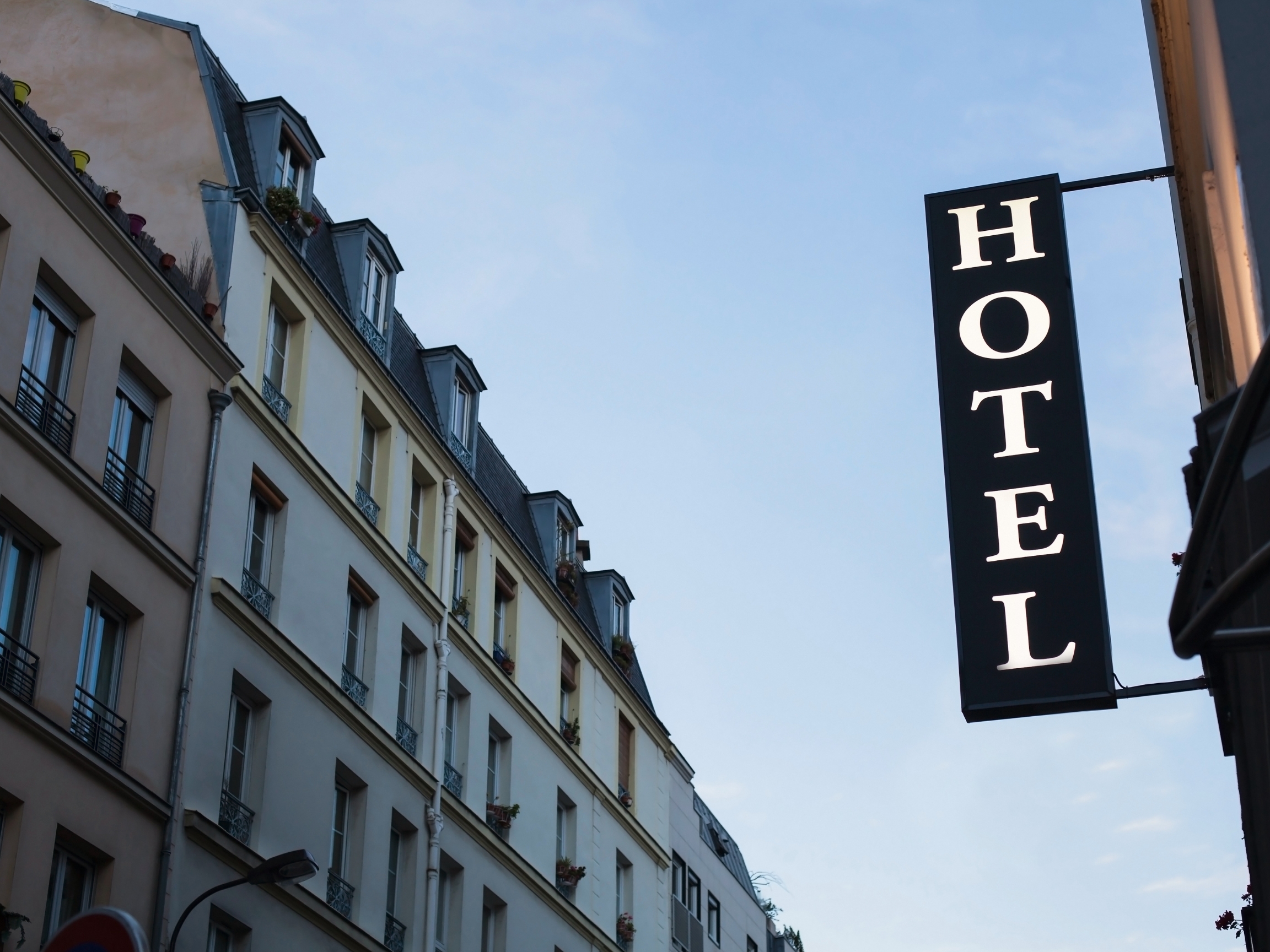Best 7-Night Hotel Deals You Can Book Now